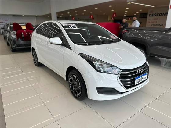 HYUNDAI HB20S 1.0 COMFORT PLUS 12V FLEX 4P MANUAL